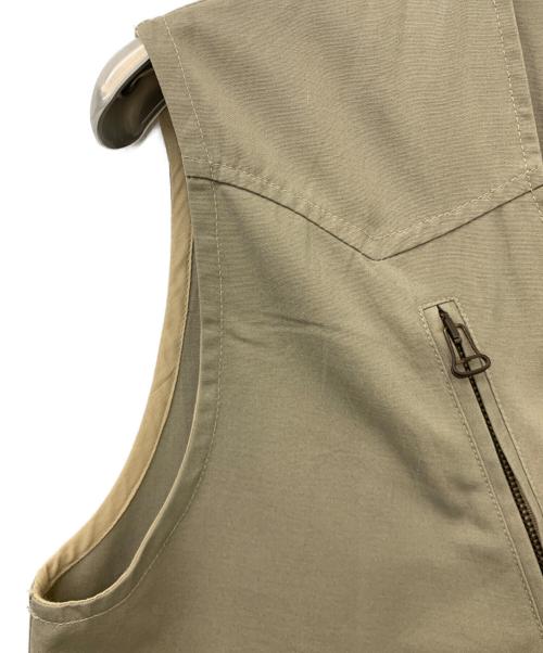 decathlon（デカトロン）DECATHLON (デカトロン) ベスト カーキ サイズ:不明の古着・服飾アイテム
