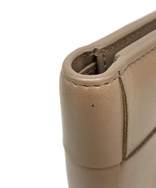 BOTTEGA VENETA（ボッテガベネタ）BOTTEGA VENETA (ボッテガベネタ) イントレチャート 2つ折り財布 ブラウンの古着・服飾アイテム