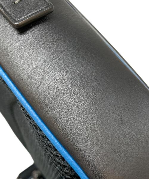 COACH（コーチ）COACH (コーチ) カラーブロック シグネチャー トラックパック ブラック×ベージュ×ブルーの古着・服飾アイテム