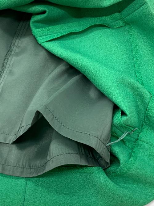 INDIVI（インディヴィ）INDIVI (インディヴィ) 半袖ワンピース グリーン サイズ:40の古着・服飾アイテム