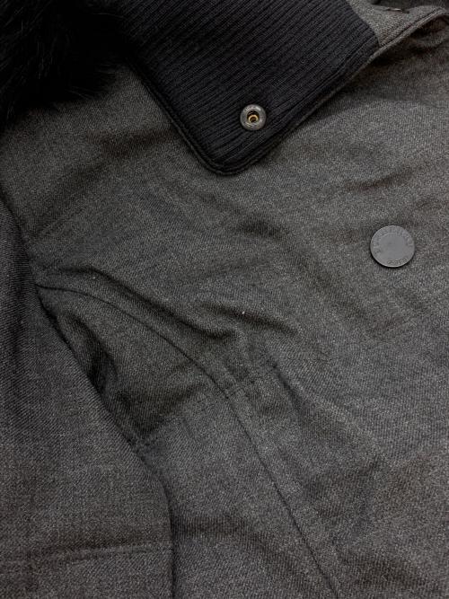 BURBERRY GOLF（バーバリーゴルフ）BURBERRY GOLF (バーバリーゴルフ) ファー ダウンコート グレー サイズ:1の古着・服飾アイテム