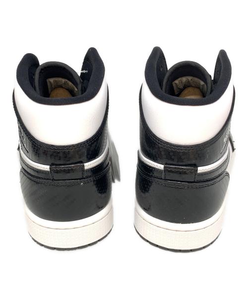 NIKE（ナイキ）NIKE (ナイキ) AIR JORDAN 1 MID SE ASW ブラック×ホワイト サイズ:27.5cmの古着・服飾アイテム