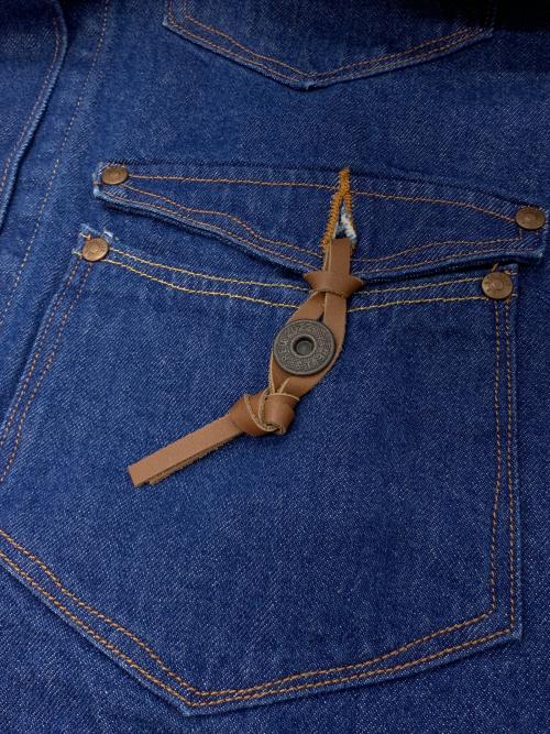 LEVI'S RED（リーバイス レッド）LEVI'S RED (リーバイス レッド) デニムジャケット インディゴ サイズ:Lの古着・服飾アイテム