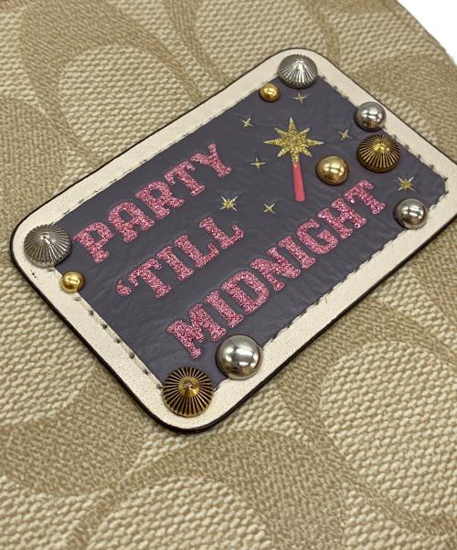 COACH（コーチ）COACH (コーチ) ポーチ ベージュの古着・服飾アイテム