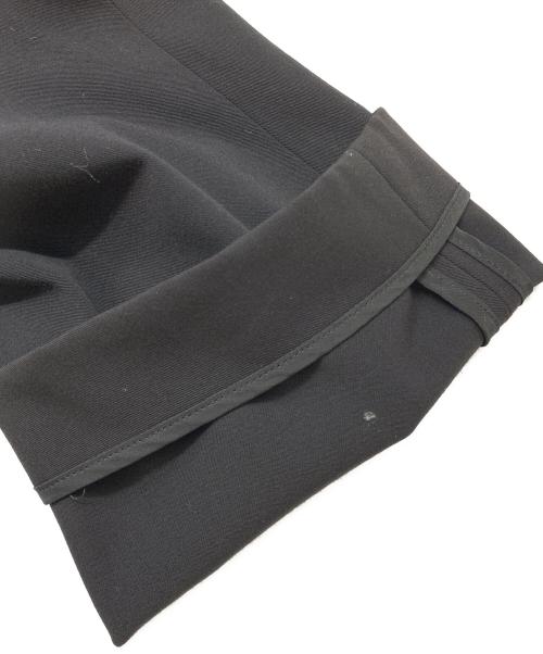 s'yte（サイト）s'yte (サイト) ドローストリングコート ブラック サイズ:3の古着・服飾アイテム