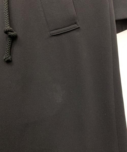 s'yte（サイト）s'yte (サイト) ドローストリングコート ブラック サイズ:3の古着・服飾アイテム