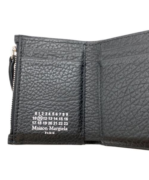 Maison Margiela（メゾンマルジェラ）Maison Margiela (メゾンマルジェラ) グレインレザースリーフォールドウォレット ブラックの古着・服飾アイテム
