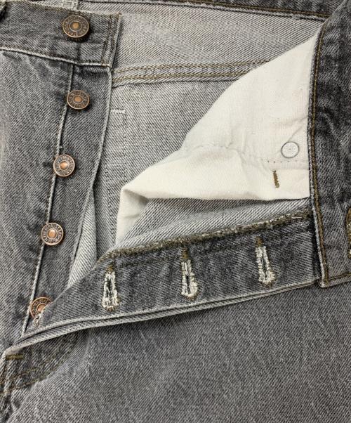 LEVI'S（リーバイス）LEVI'S (リーバイス) 先染めデニムパンツ ブラック サイズ:W33×L34の古着・服飾アイテム