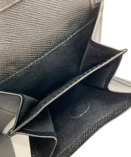 BURBERRY（バーバリー）BURBERRY (バーバリー) 2つ折り財布 ベージュの古着・服飾アイテム