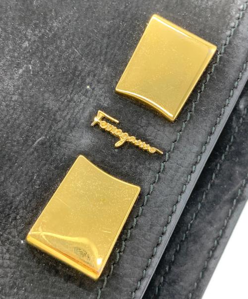 Salvatore Ferragamo（サルヴァトーレ フェラガモ）Salvatore Ferragamo (サルヴァトーレ フェラガモ) チェーンショルダーバッグ ブラックの古着・服飾アイテム