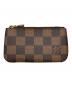 LOUIS VUITTON（ルイ ヴィトン）の古着「ポシェットクレ ダミエ」｜ブラウン