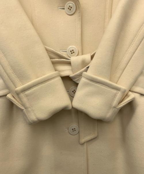 BURBERRY BLUE LABEL（バーバリー ブルー レーベル）BURBERRY BLUE LABEL (バーバリーロンドンブルーレーベル) ステンカラーコート アイボリー サイズ:40の古着・服飾アイテム