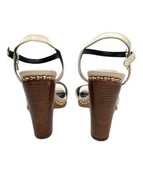 COACH（コーチ）COACH (コーチ) サンダル アイボリー×ブラウン サイズ:7.5Bの古着・服飾アイテム