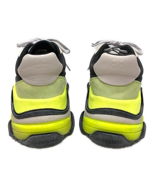 BALENCIAGA（バレンシアガ）BALENCIAGA (バレンシアガ) TRIPLE S グレー×ライトグリーン サイズ:27.5cmの古着・服飾アイテム