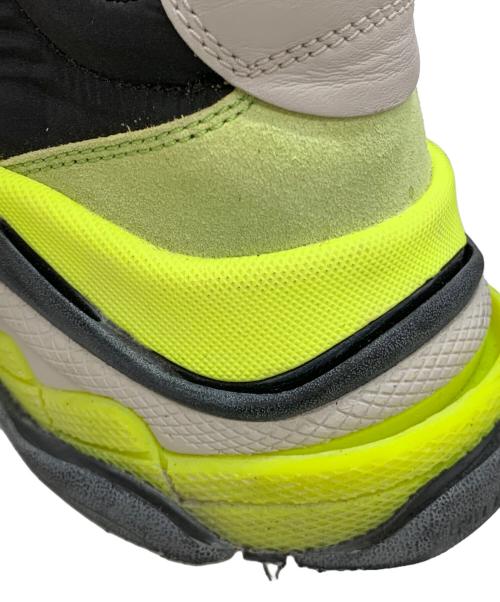 BALENCIAGA（バレンシアガ）BALENCIAGA (バレンシアガ) TRIPLE S グレー×ライトグリーン サイズ:27.5cmの古着・服飾アイテム
