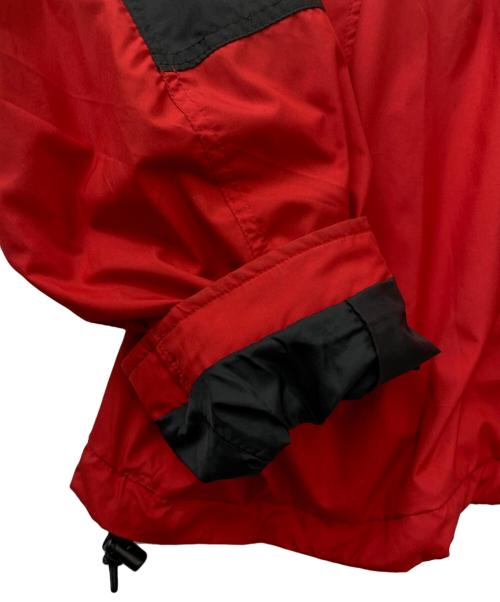 THE NORTH FACE（ザ ノース フェイス）THE NORTH FACE (ザ ノース フェイス) マウンテンパーカー レッド×ブラック サイズ:LARGEの古着・服飾アイテム