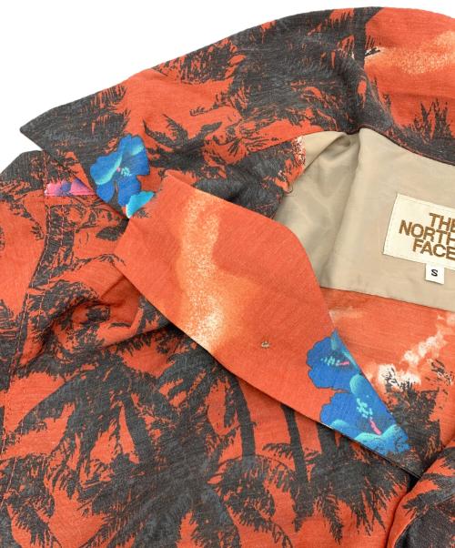 THE NORTH FACE（ザ ノース フェイス）THE NORTH FACE (ザ ノース フェイス) アロハシャツ レッド サイズ:Sの古着・服飾アイテム
