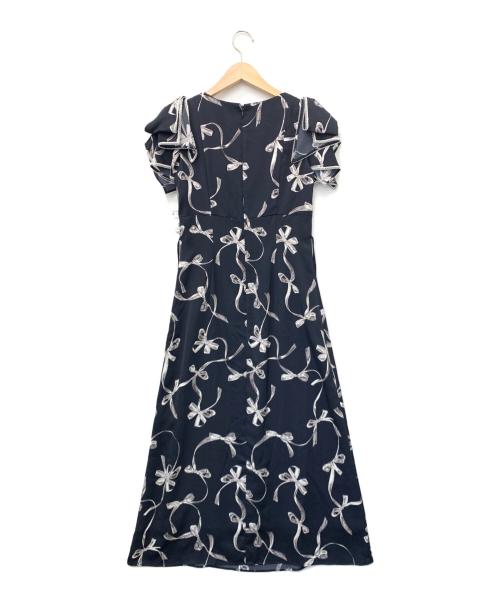 Snidel（スナイデル）Snidel (スナイデル) Sustainableリボンプリントワンピース ネイビーの古着・服飾アイテム