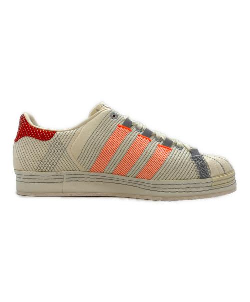 adidas（アディダス）adidas (アディダス) ローカットスニーカー ホワイト×レッド サイズ:29.0の古着・服飾アイテム