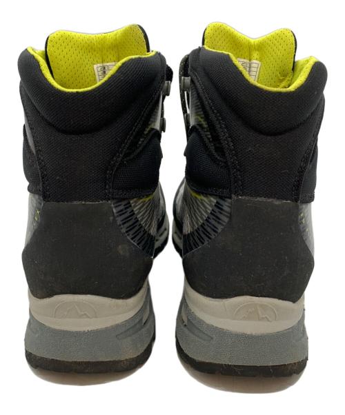 LA SPORTIVA（スポルティバ）LA SPORTIVA (スポルティバ) トレッキングブーツ ブラック×イエロー サイズ:42の古着・服飾アイテム