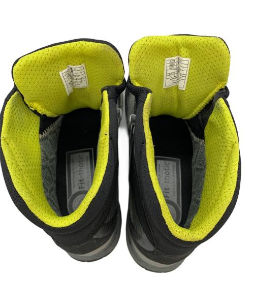 LA SPORTIVA（スポルティバ）LA SPORTIVA (スポルティバ) トレッキングブーツ ブラック×イエロー サイズ:42の古着・服飾アイテム