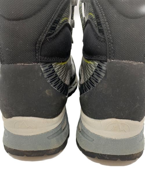 LA SPORTIVA（スポルティバ）LA SPORTIVA (スポルティバ) トレッキングブーツ ブラック×イエロー サイズ:42の古着・服飾アイテム