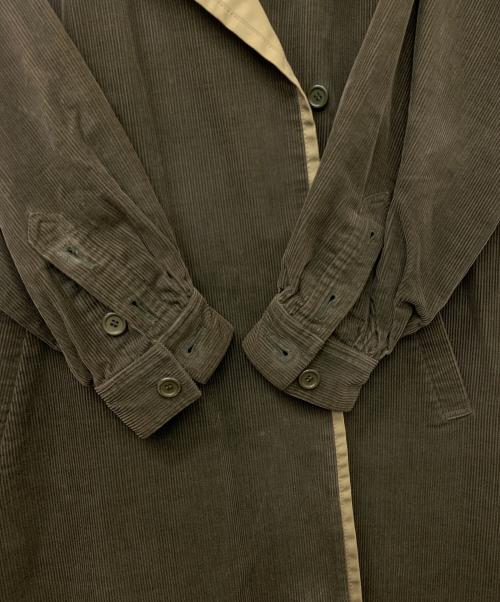 Yves Saint Laurent（イヴサンローラン）Yves Saint Laurent (イヴサンローラン) コート カーキ サイズ:Mの古着・服飾アイテム