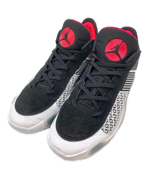 NIKE（ナイキ）NIKE (ナイキ) スニーカー ホワイト サイズ:29.0の古着・服飾アイテム