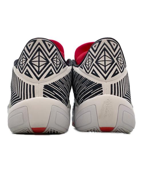 NIKE（ナイキ）NIKE (ナイキ) スニーカー ホワイト サイズ:29.0の古着・服飾アイテム