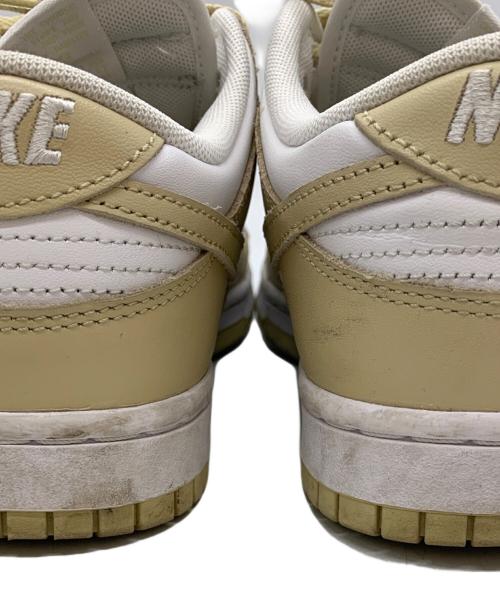 NIKE（ナイキ）NIKE (ナイキ) スニーカー ベージュ×ホワイト サイズ:25.5の古着・服飾アイテム
