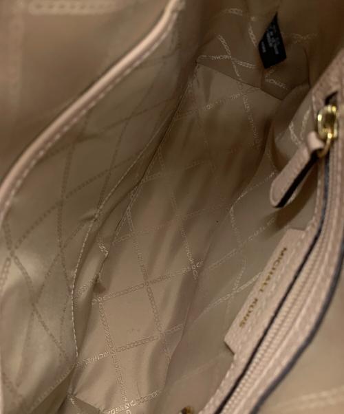 MICHAEL KORS（マイケル・コース）MICHAEL KORS (マイケル・コース) 2WAYバッグ ホワイト×ピンクの古着・服飾アイテム