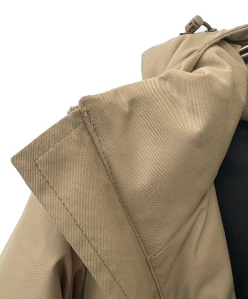 Pyrenex（ピレネックス）Pyrenex (ピレネックス) BLOW ED Gabardine/ダウンコート ベージュ サイズ:Mの古着・服飾アイテム