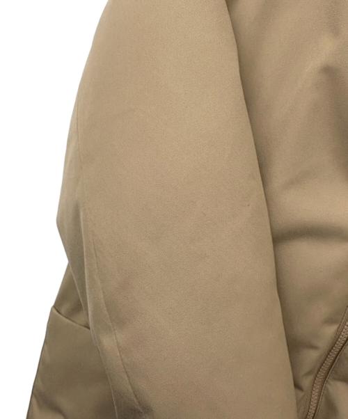Pyrenex（ピレネックス）Pyrenex (ピレネックス) BLOW ED Gabardine/ダウンコート ベージュ サイズ:Mの古着・服飾アイテム