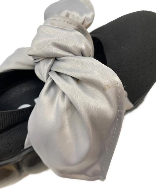 grounds（グラウンズ）grounds (グラウンズ) JEWELRY HANKIE PUMPS ブラック サイズ:25の古着・服飾アイテム