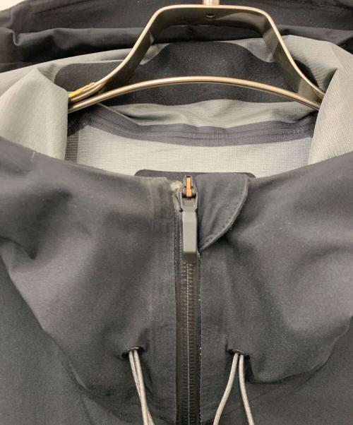 adidas（アディダス）adidas (アディダス) ナイロンジャケット ブラックの古着・服飾アイテム