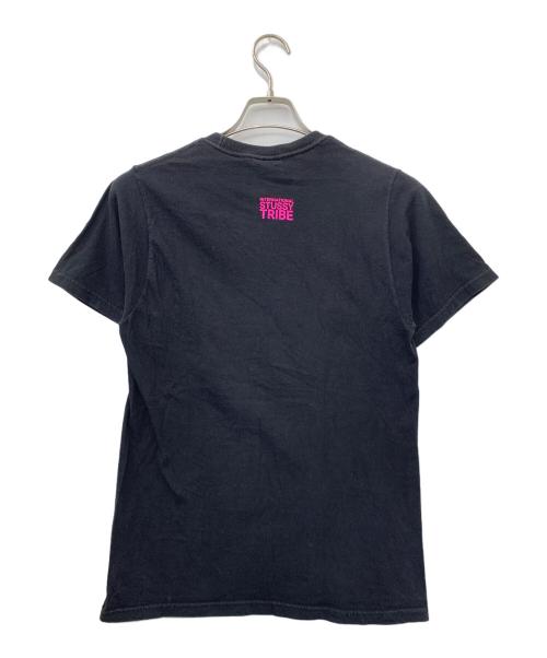 stussy（ステューシー）stussy (ステューシー) Tシャツ ブラック×ピンク サイズ:Sの古着・服飾アイテム