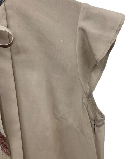 BURBERRY BLUE LABEL（バーバリー ブルー レーベル）BURBERRY BLUE LABEL (バーバリー ブルー レーベル) ノースリーブ・キャミソールワンピース ベージュ サイズ:38の古着・服飾アイテム