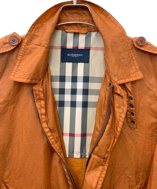 BURBERRY LONDON（バーバリーロンドン）BURBERRY LONDON (バーバリーロンドン) ナイロンコート オレンジ サイズ:Lの古着・服飾アイテム