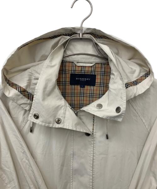 BURBERRY GOLF（バーバリーゴルフ）BURBERRY GOLF (バーバリーゴルフ) フーデッドジャケット アイボリー サイズ:Lの古着・服飾アイテム
