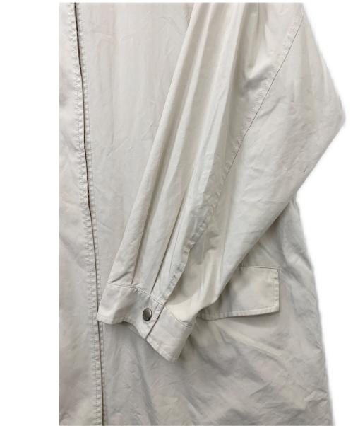 BURBERRY GOLF（バーバリーゴルフ）BURBERRY GOLF (バーバリーゴルフ) フーデッドジャケット アイボリー サイズ:Lの古着・服飾アイテム