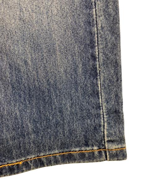 LEVI'S（リーバイス）LEVI'S (リーバイス) クロップドデニムパンツ ブルー サイズ:71cm (W28) 未使用品の古着・服飾アイテム
