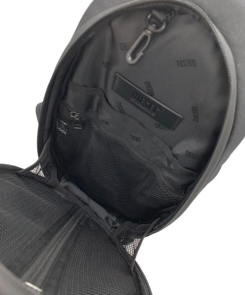 DIESEL（ディーゼル）DIESEL (ディーゼル) スリングバッグ ブラックの古着・服飾アイテム