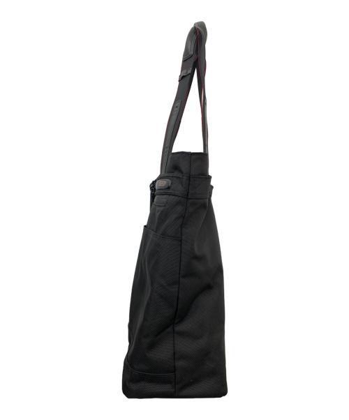 TUMI（トゥミ）TUMI (トゥミ) コンパニオントートバッグ ブラックの古着・服飾アイテム