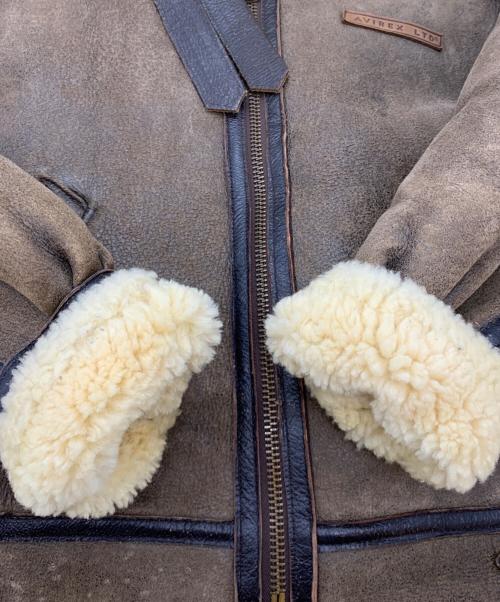 AVIREX（アヴィレックス）AVIREX (アヴィレックス) B-3ムートンジャケット ブラウン サイズ:40の古着・服飾アイテム