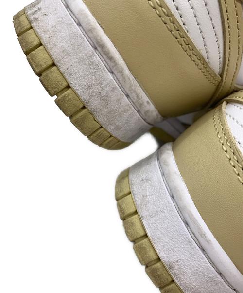 NIKE（ナイキ）NIKE (ナイキ) DUNK LOW ベージュ×ホワイト サイズ:26の古着・服飾アイテム