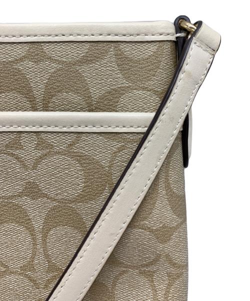 COACH（コーチ）COACH (コーチ) ショルダーバッグ ベージュの古着・服飾アイテム