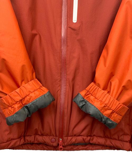 mont-bell（モンベル）mont-bell (モンベル) フラットアイアンパーカ レッド サイズ:Lの古着・服飾アイテム