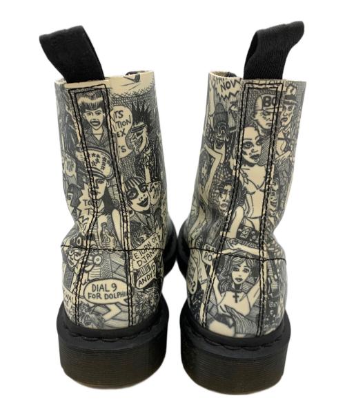 Dr.Martens（ドクターマーチン）Dr.Martens (ドクターマーチン) MARK WIGAN (マークウィガン) 8ホールブーツ ホワイト×ブラック サイズ:UK4の古着・服飾アイテム