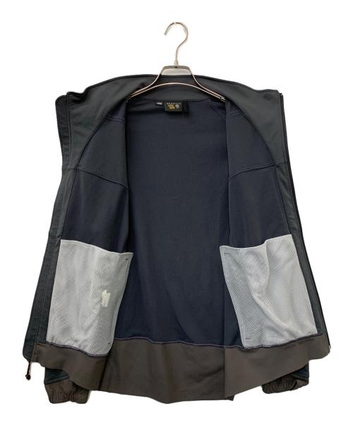 MOUNTAIN HARD WEAR（マウンテンハードウェア）MOUNTAIN HARD WEAR (マウンテンハードウェア) ソフトシェルジャケット グレー サイズ:Lの古着・服飾アイテム