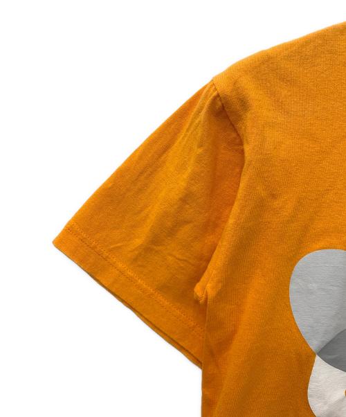 stussy（ステューシー）stussy (ステューシー) プリントTシャツ オレンジ サイズ:Mの古着・服飾アイテム